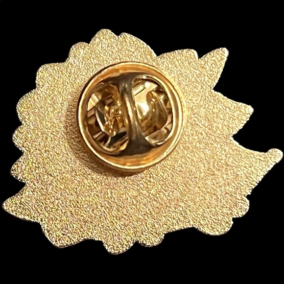 Hedgehog Pin - Picture 2 of 2